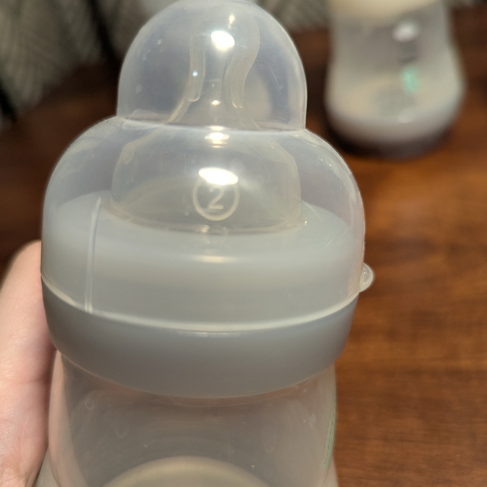 BABY BOTTLES MAM Gray and White Set of SEVEN (7) - Picture 8 of 10
